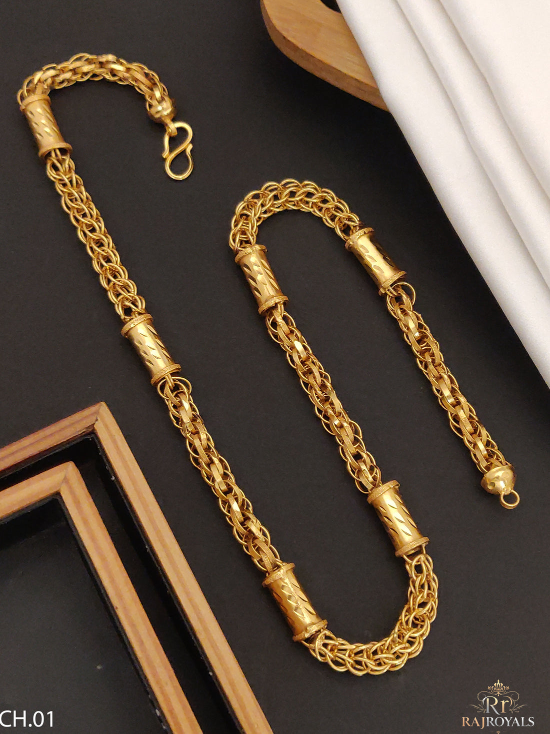 New Classical kadi With Gold Plated Designer Chain For Mens CH.01