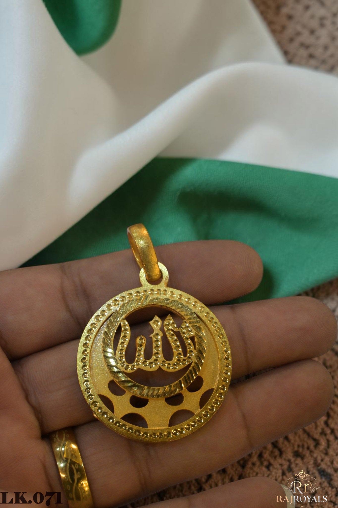 Product Name  Allah Name Gold Plated Round Pendant Locket LK.071