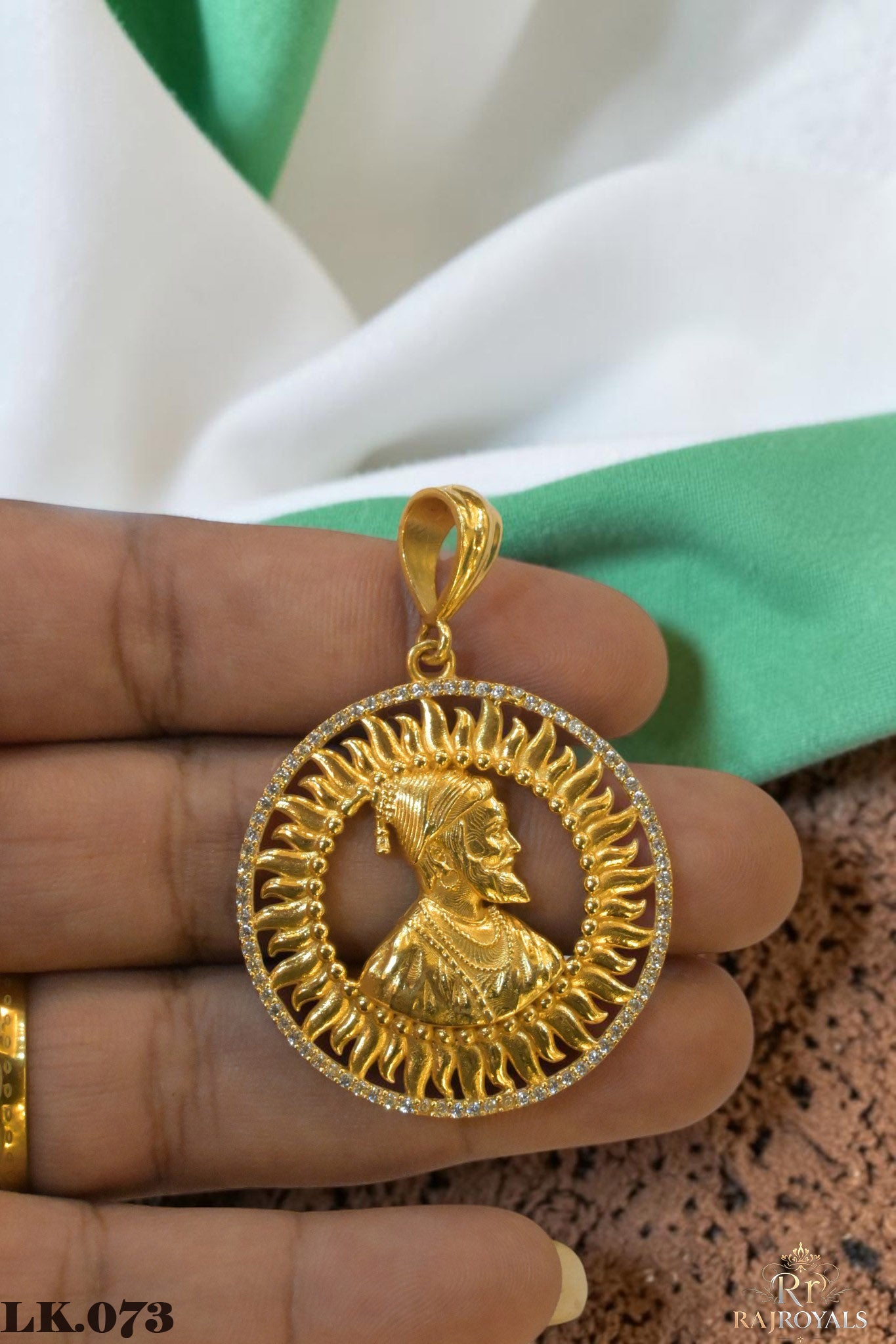 Superior Diamond SHIVAJI MAHARAJ for Men LK.073