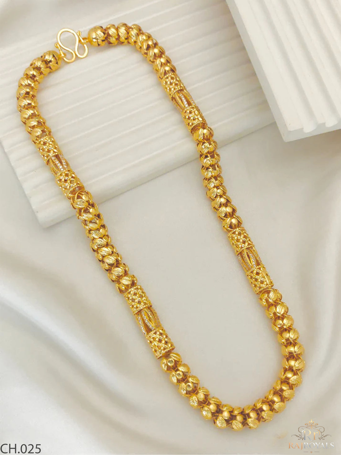 New Premium Spring Design Gold Plated Chain For Men.CH.025