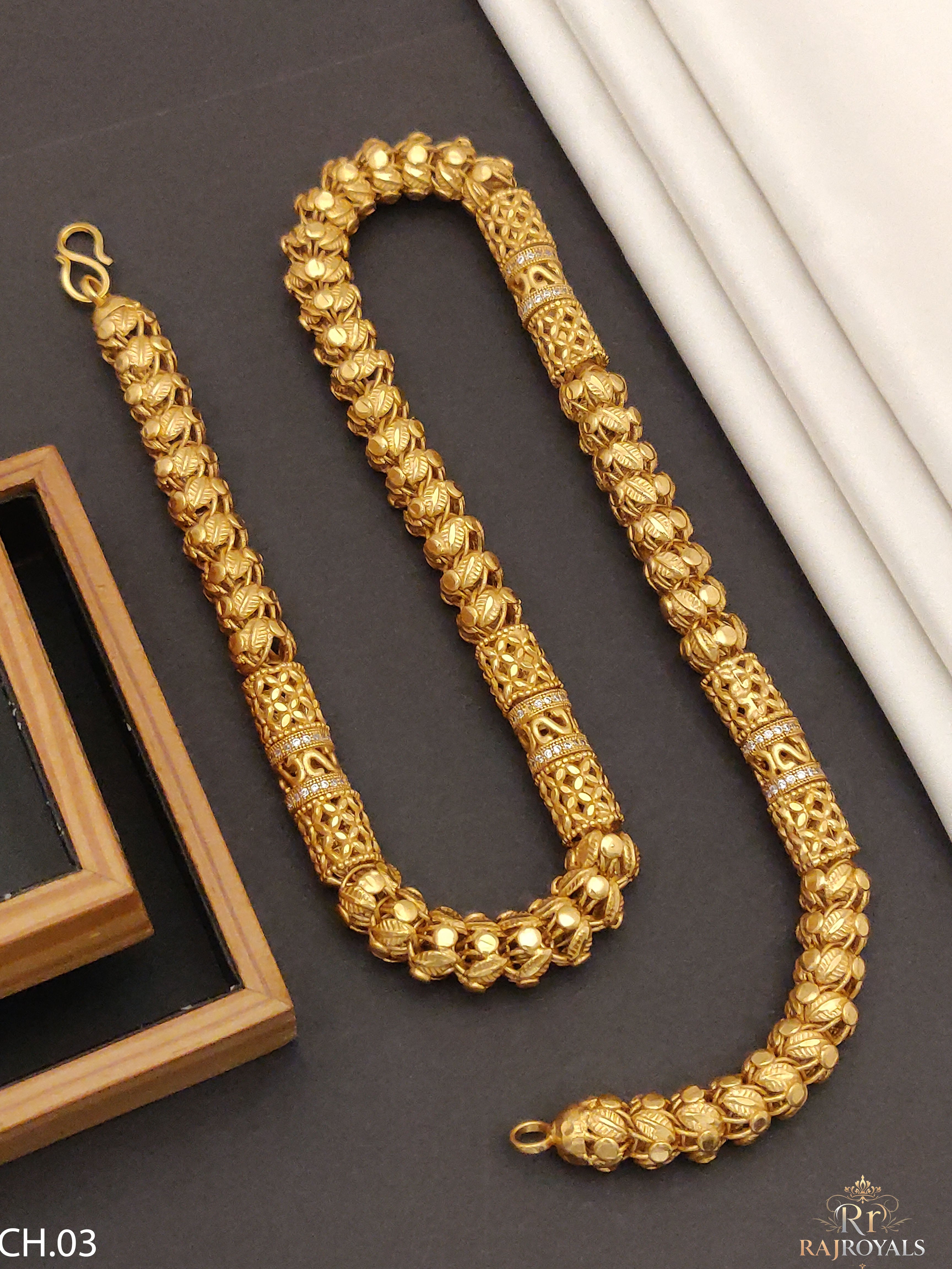 Power & Prestige Big Gold Plated Chain For Men's CH.03