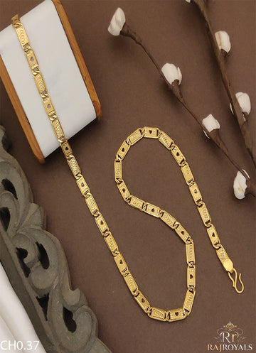 New Classical Gold Super Heart and Audi Nawabi Chain For Man CH0.37