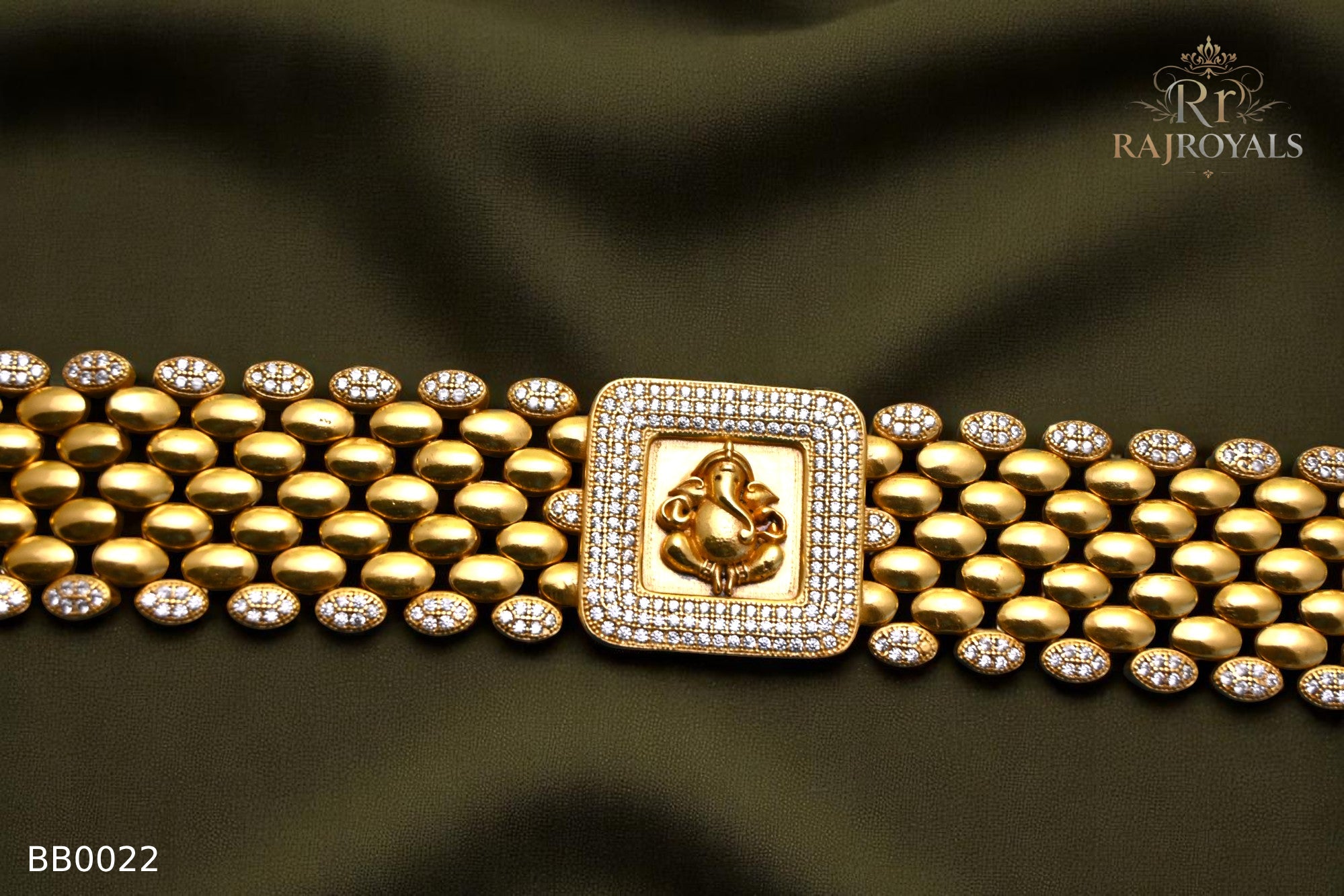Cartiar Design gold Pleted Men’s Fashion Bracelet BB0022